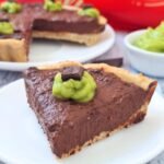 Crostata di Avena Senza Glutine con Crema di Avocado e Cacao