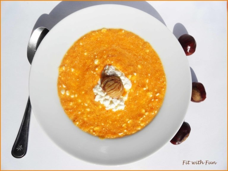 Vellutata di Zucca con Fiocchi di Latte e Castagne