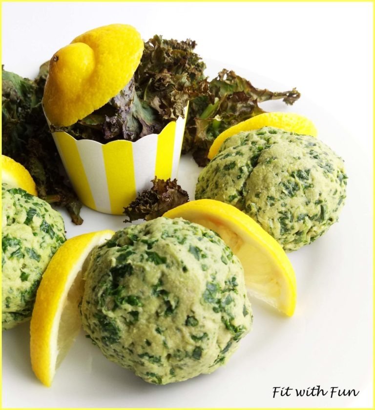 Polpette Crude di Avocado e Tonno con Chips di Cavolo Nero Kale