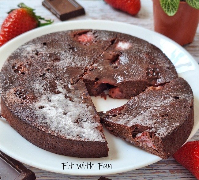 Clafoutis Light alle Fragole e Cacao Senza Glutine