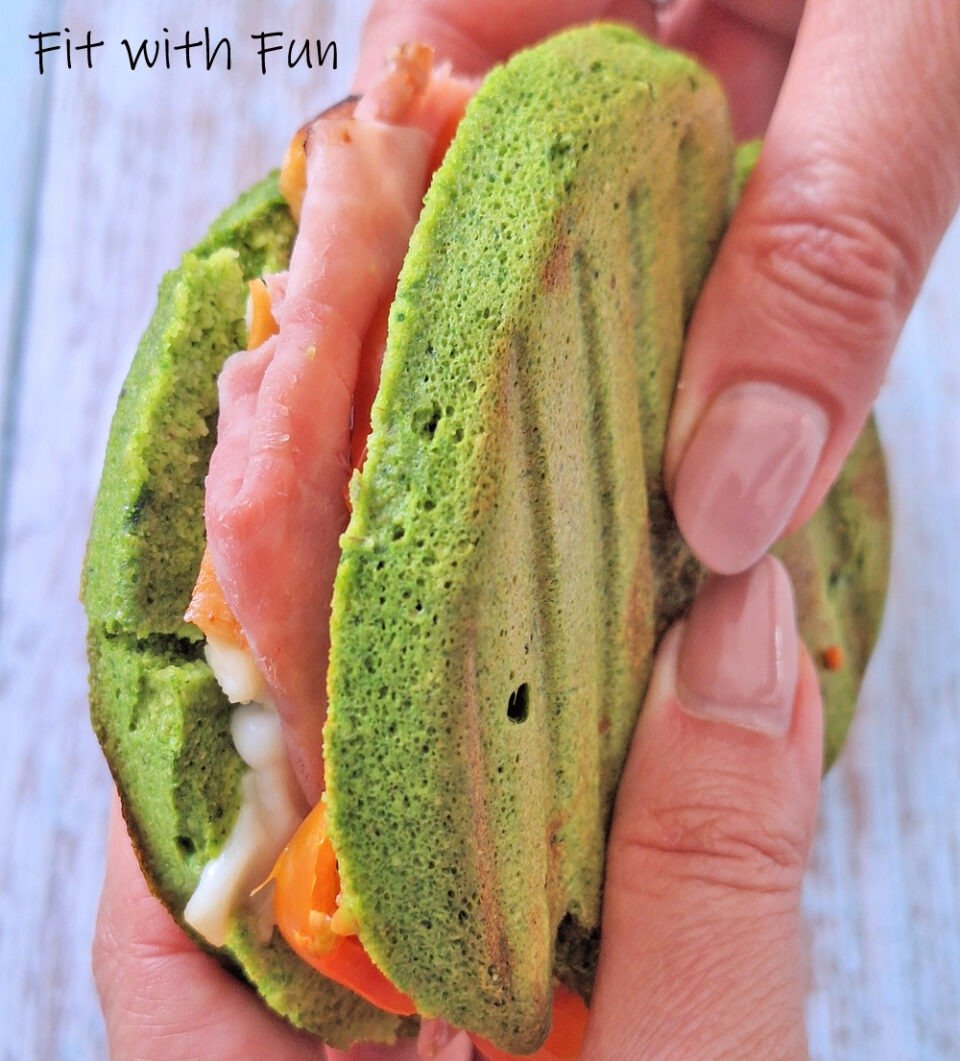 Panino di Spinaci Proteico 3 Ingredienti 3 Minuti