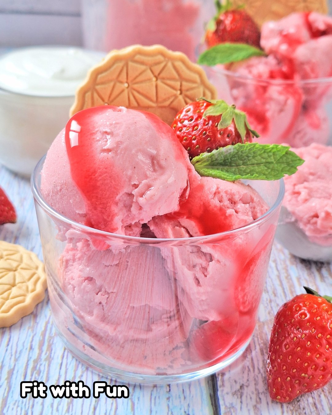 Gelato fragole e yogurt greco 50 calorie proteico e senza zucchero