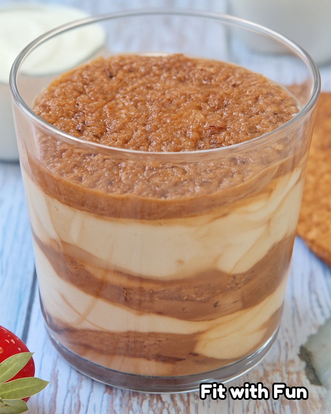 Tiramisù proteico allo yogurt greco senza cottura