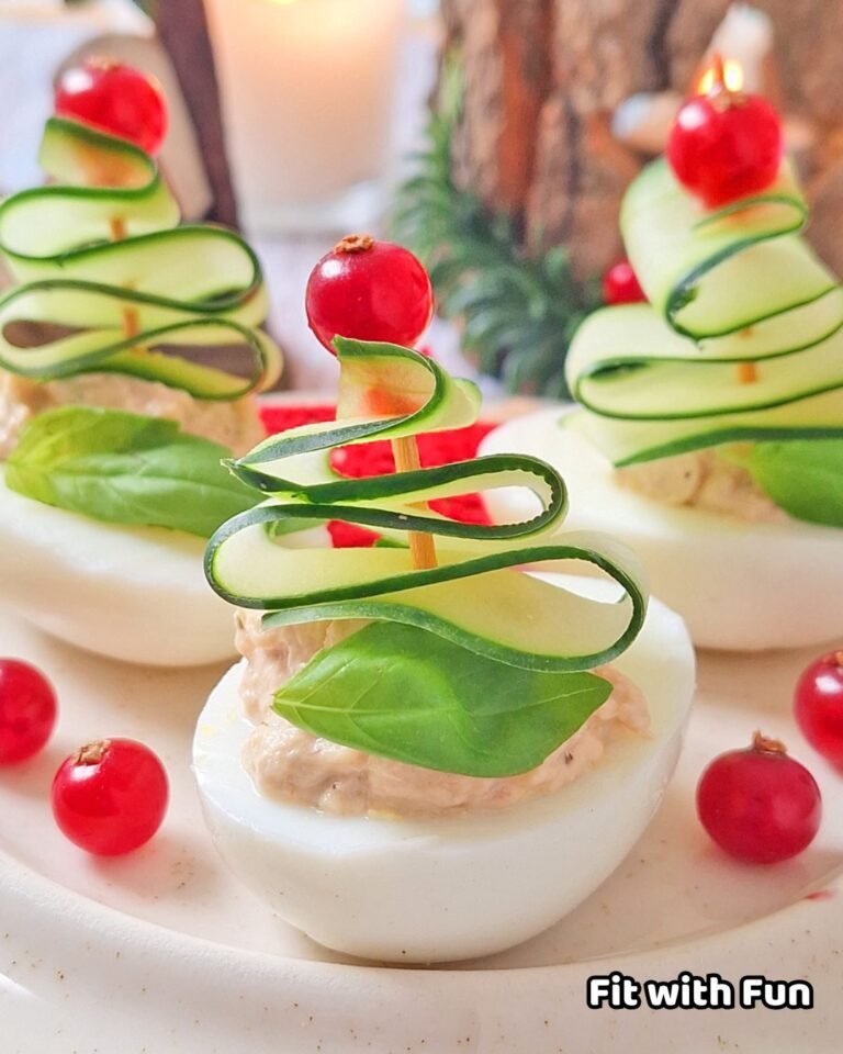 Uova ripiene di salsa tonnata proteiche e chetogeniche