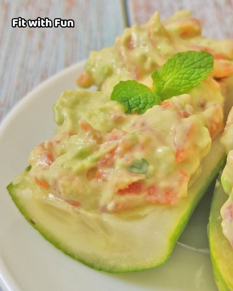 Barchette di Cetriolo con Salmone e Avocado Leggere e Proteiche