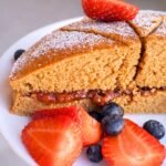 Torta proteica avena istantanea albumi e banana senza zucchero
