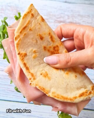 Piadina Proteica con Fiocchi di Latte Senza Lievitazione