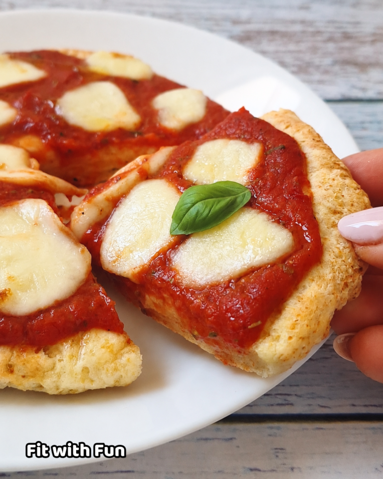 Pizza Proteica con Fiocchi di Latte Senza Lievitazione